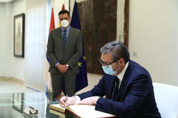 Aleksandar Vučić meeting Pedro Sánchez at La Moncloa Palace in 2022