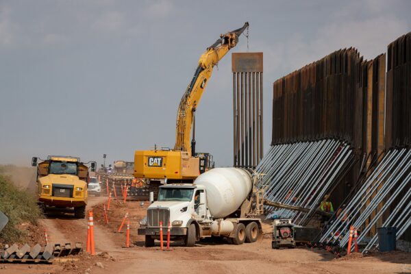 Pickup With Fake Government Plates and Forest Service Decals Leads Border Patrol to 10 Migrants in Douglas