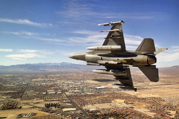 An F-16 Fighting Falcon in flight