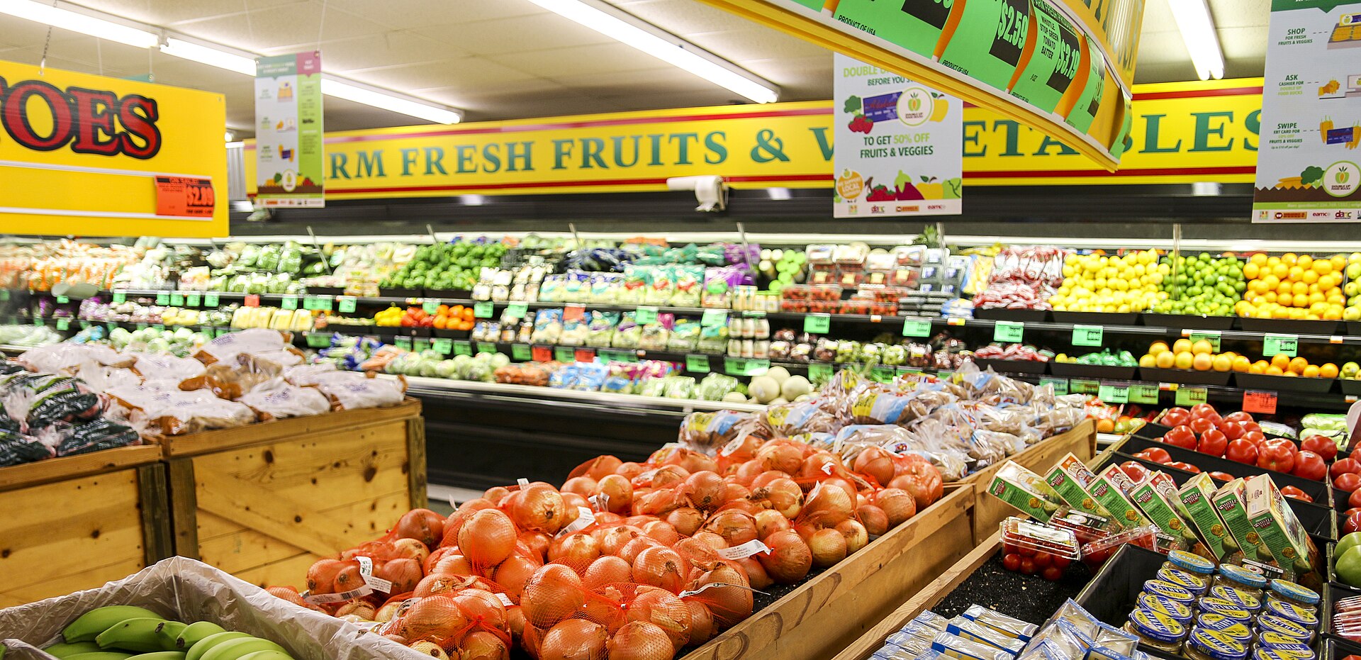 Produce in a grocery store