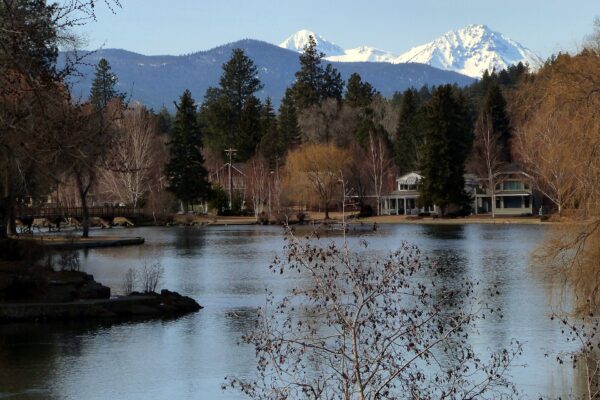 Mirror Pond in Bend, Oregon