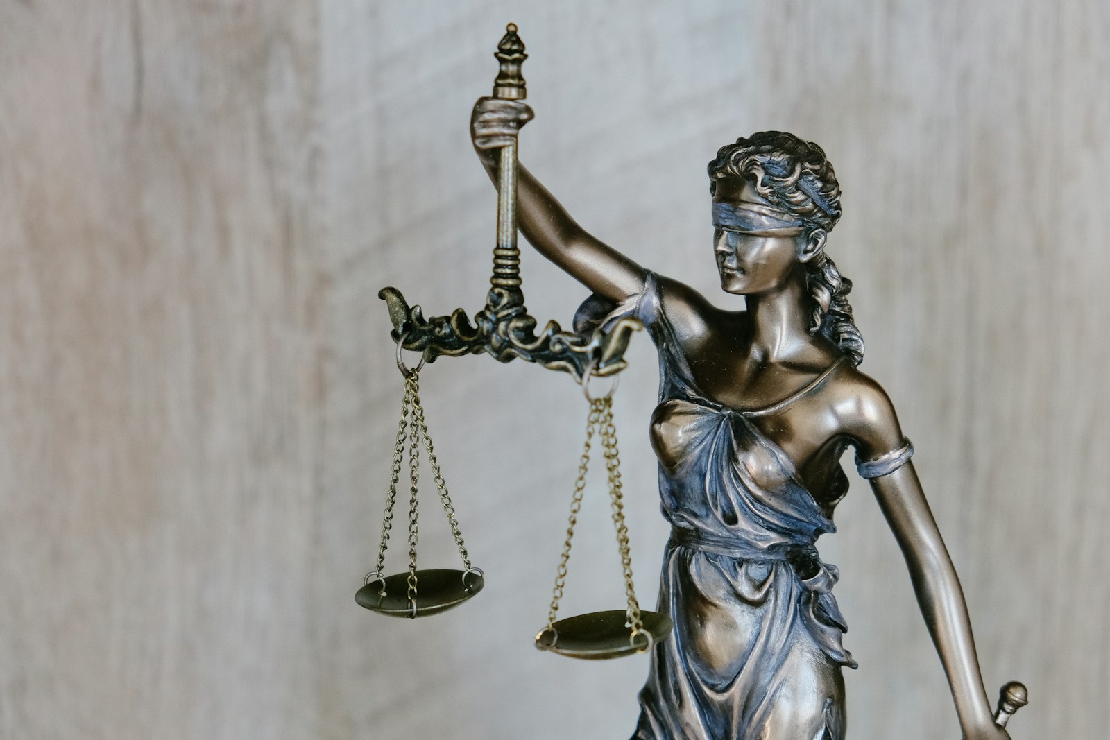 Supreme Court Clears Path for Receiver to Run Arizona Prison Healthcare
