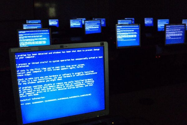 Computer screens showing an error message